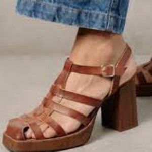 ALOHAS SVEGAN Rollers Vegan Leather Platform Fisherman Heel